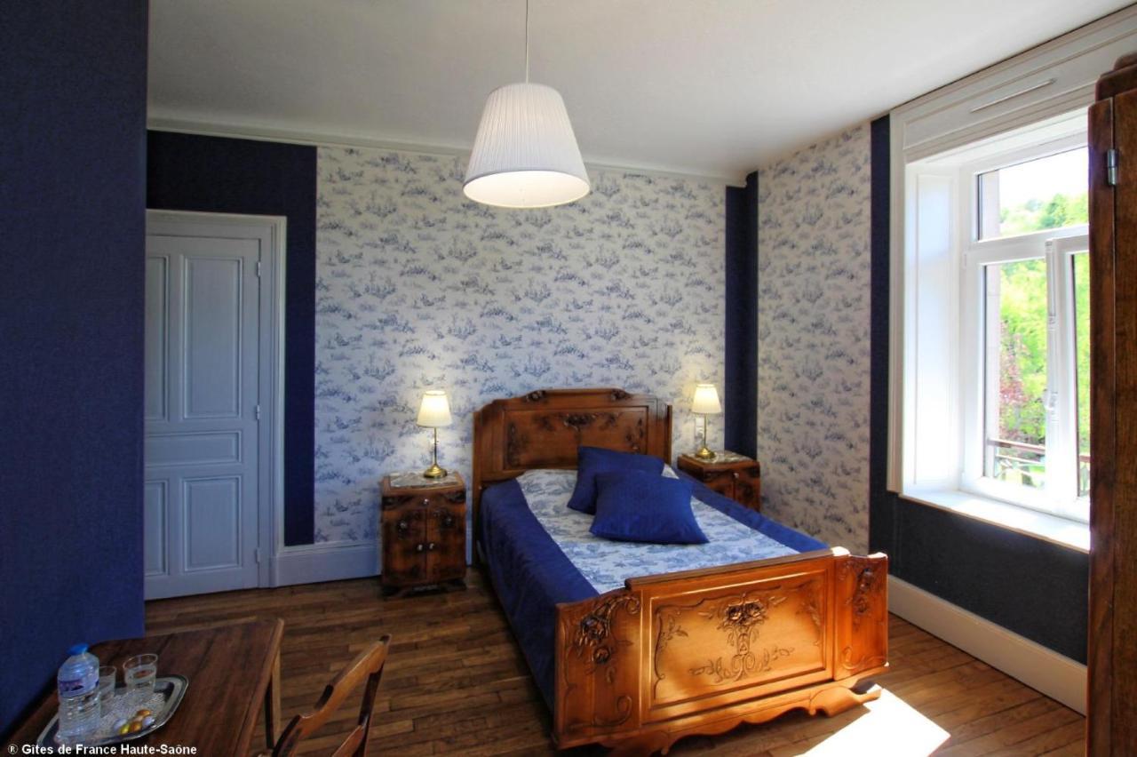 Bed and Breakfast Au Fil Du Temps Fougerolles-Saint-Valbert Exterior foto