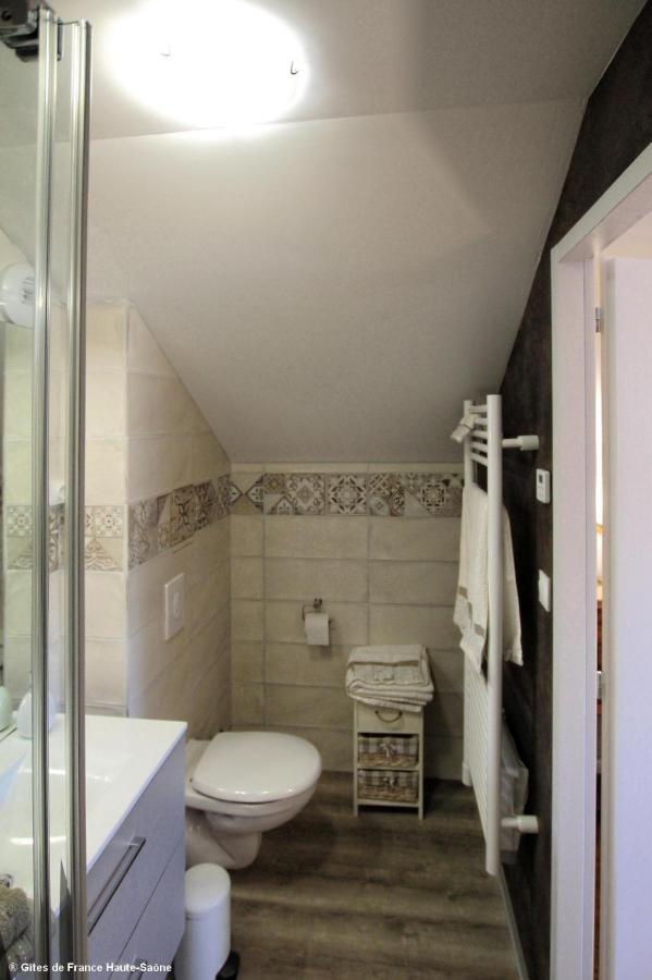 Bed and Breakfast Au Fil Du Temps Fougerolles-Saint-Valbert Exterior foto