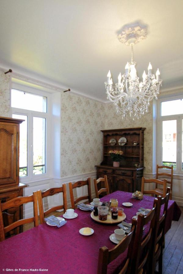 Bed and Breakfast Au Fil Du Temps Fougerolles-Saint-Valbert Exterior foto