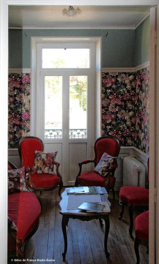 Bed and Breakfast Au Fil Du Temps Fougerolles-Saint-Valbert Exterior foto