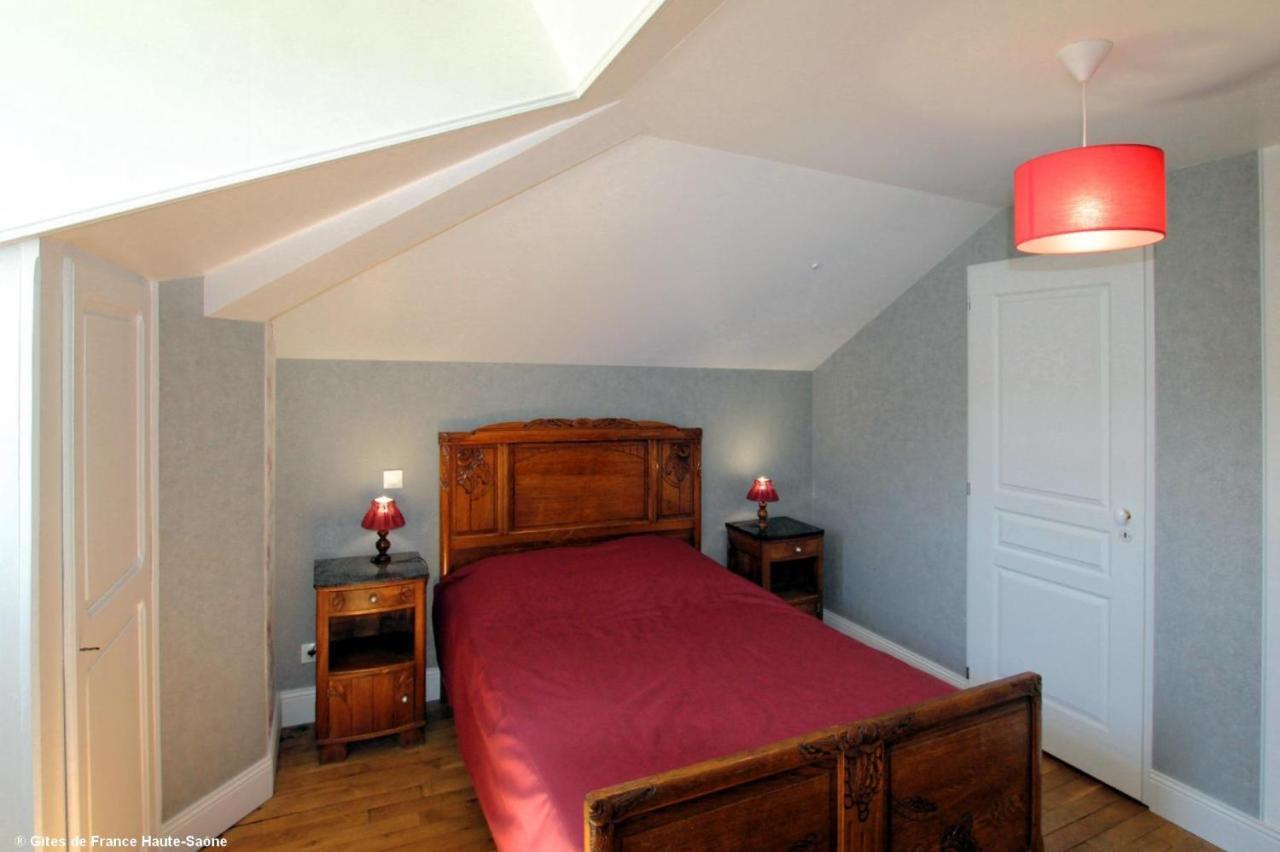 Bed and Breakfast Au Fil Du Temps Fougerolles-Saint-Valbert Exterior foto